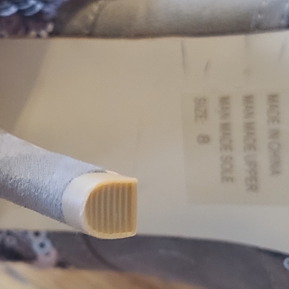 High heeled ankle booties boots misses size 6. LIKE NEW - Picture 14 of 16